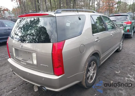 2004 Cadillac Srx V8 z USA, uszkodzony, nr VIN 1GYDE63A740138452
